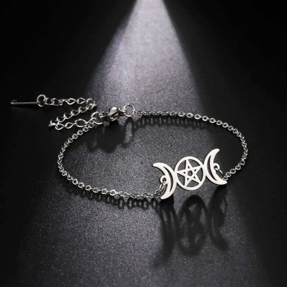 Pulsera Triple Luna Brujería Cadena Wicca plata