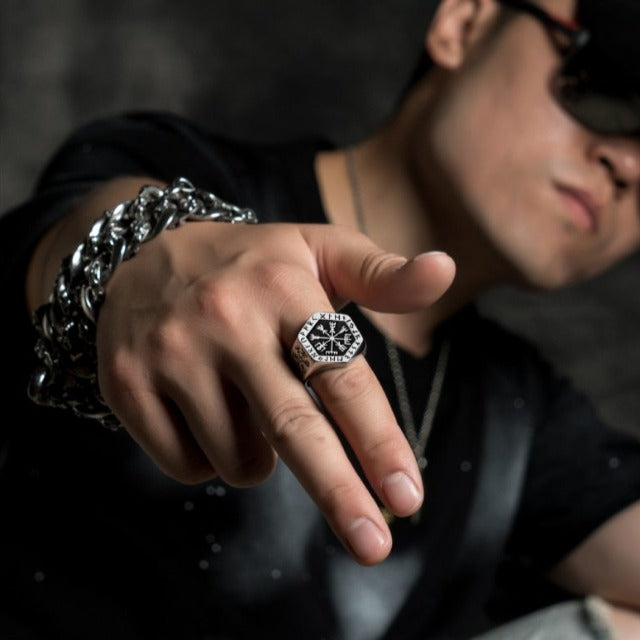 Anillo Vikingo de Plata para Hombre