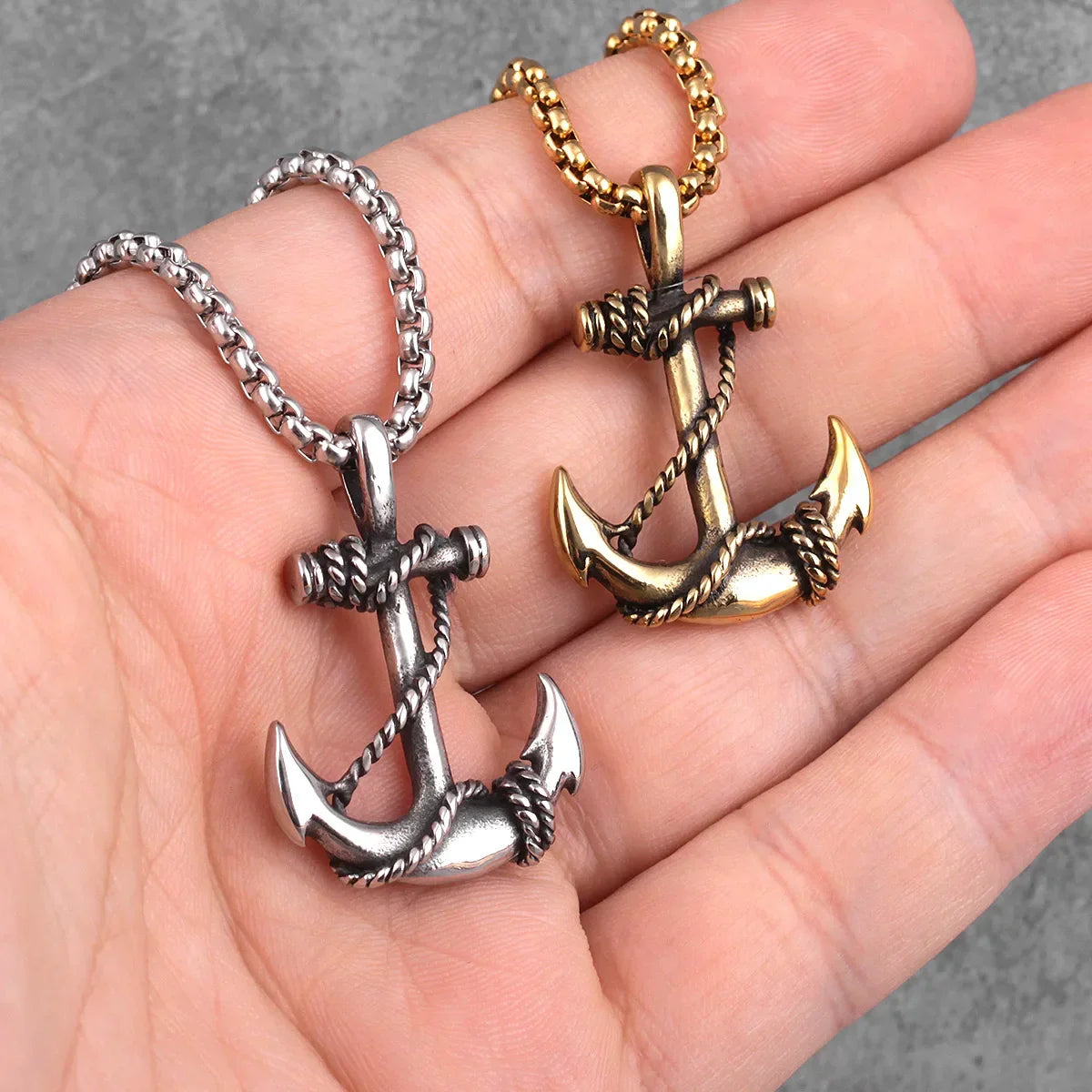 Collier ancre homme