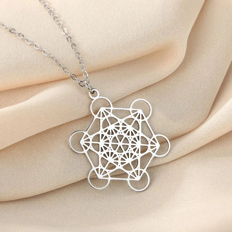 Collar con Gran Colgante Cubo de Metatrón plata