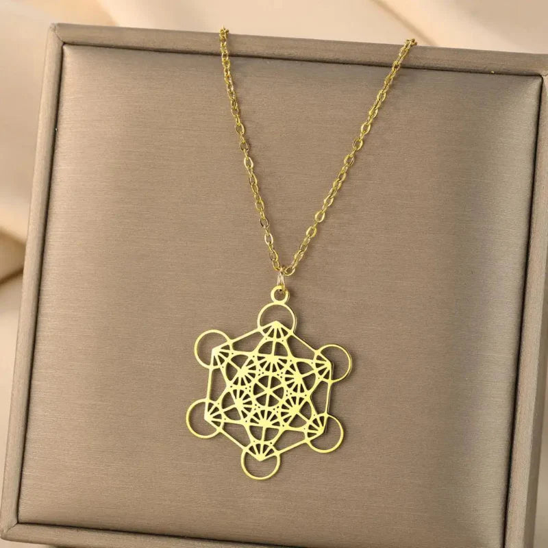 Collar con Gran Colgante Cubo de Metatrón oro