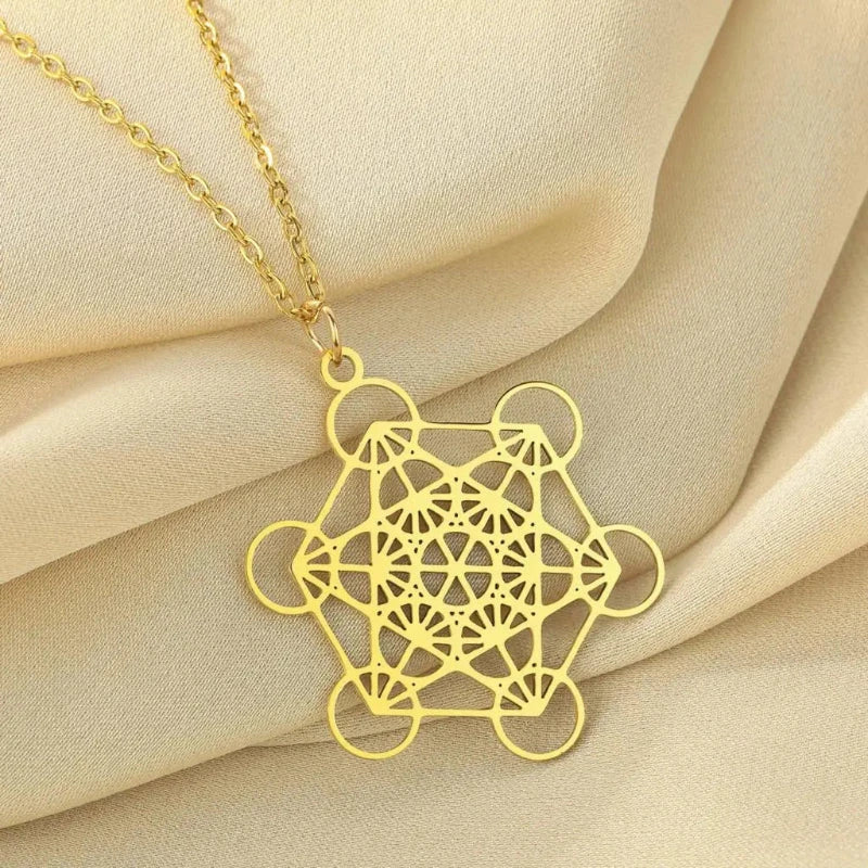 Collar con Gran Colgante Cubo de Metatrón oro