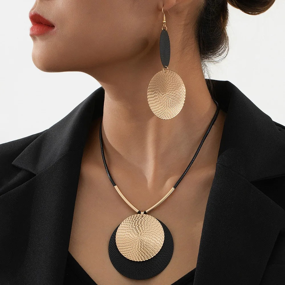 Collar con Gran Colgante Redondo Bohemio Chic