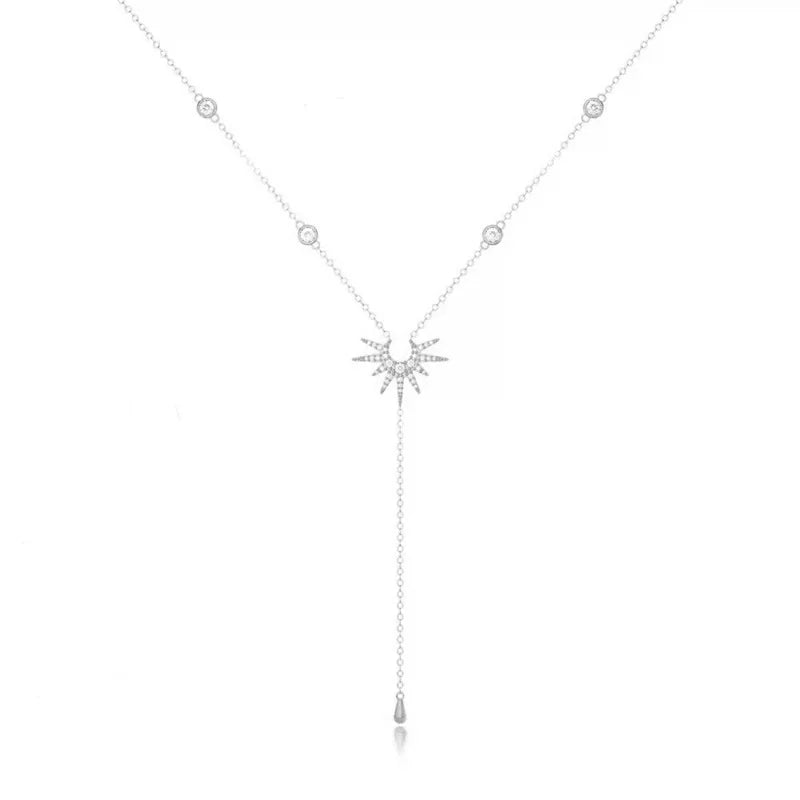 Collar con largo colgante Sol plateado
