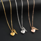 Collier avec pendentif ailes d'ange et son urne à cendres