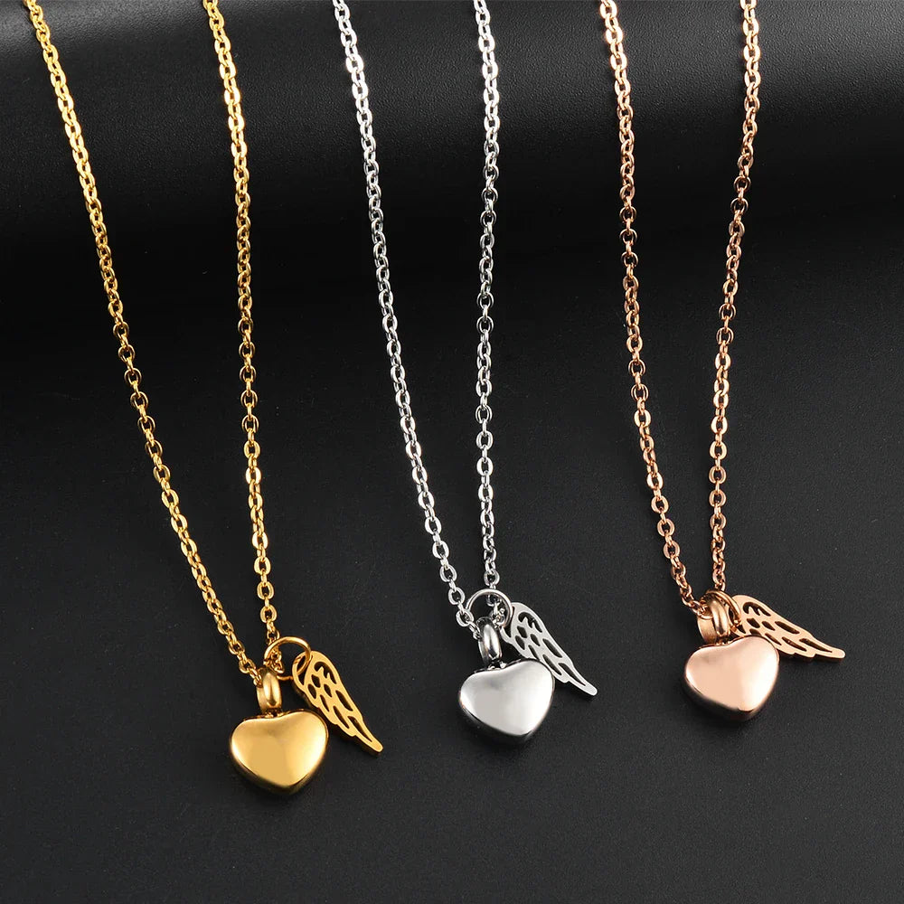 Collier avec pendentif ailes d'ange et son urne à cendres