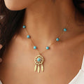 Collar con colgante Atrapasueños y Perlas de Turquesa
