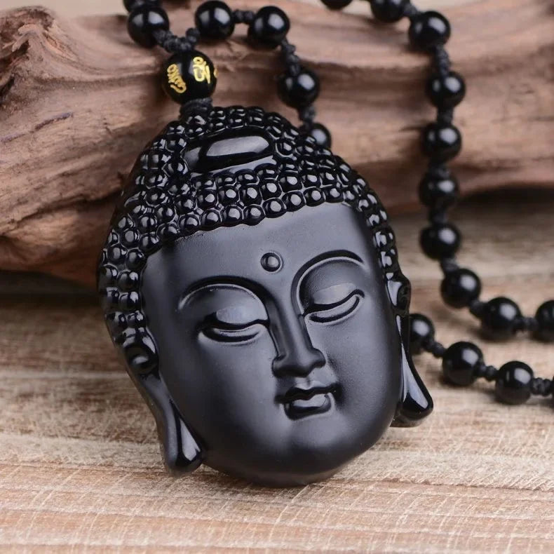 Collar con Colgante de Buda en Obsidiana
