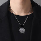 Collar con colgante de setas