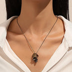 Collar con Colgante de Calavera Cabeza de Muerto bronce
