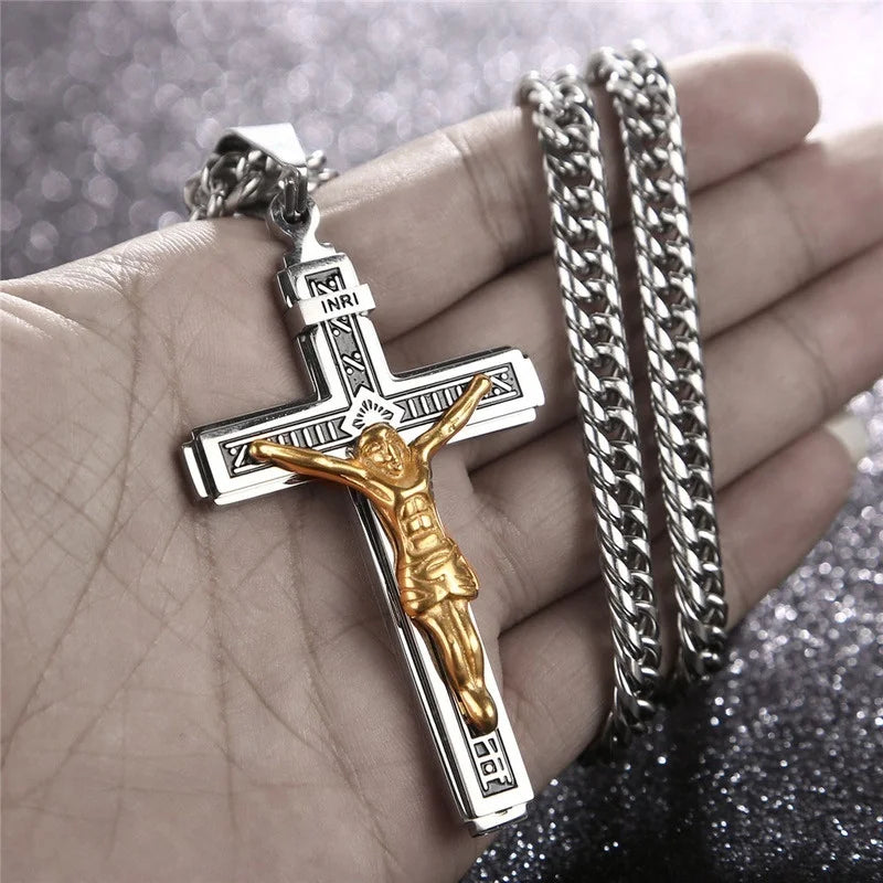 Collar con Colgante Cruz de Jesús C