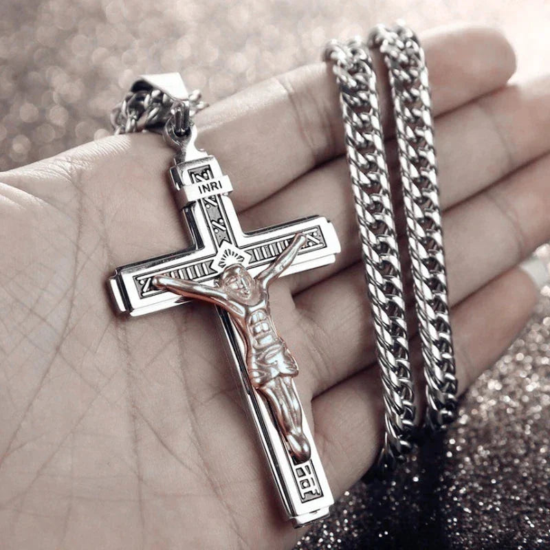 Collar con Colgante Cruz de Jesús B