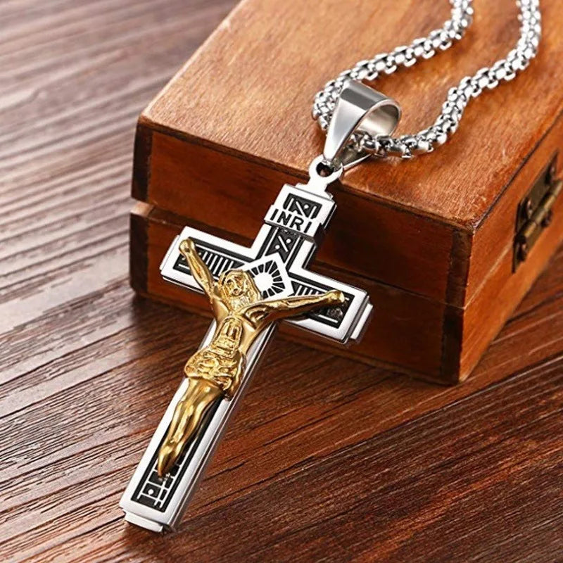 Collar con Colgante Cruz de Jesús C