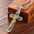 Collar con Colgante Cruz de Jesús C