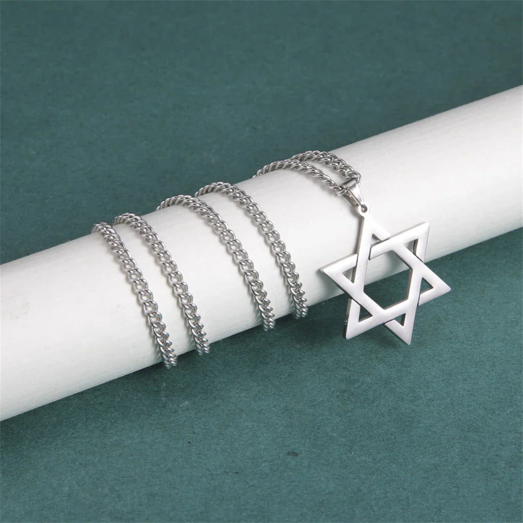 Collar con Colgante Estrella de David plata