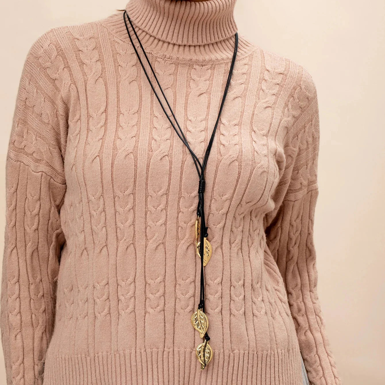 Collar con Colgante Hoja de Otoño
