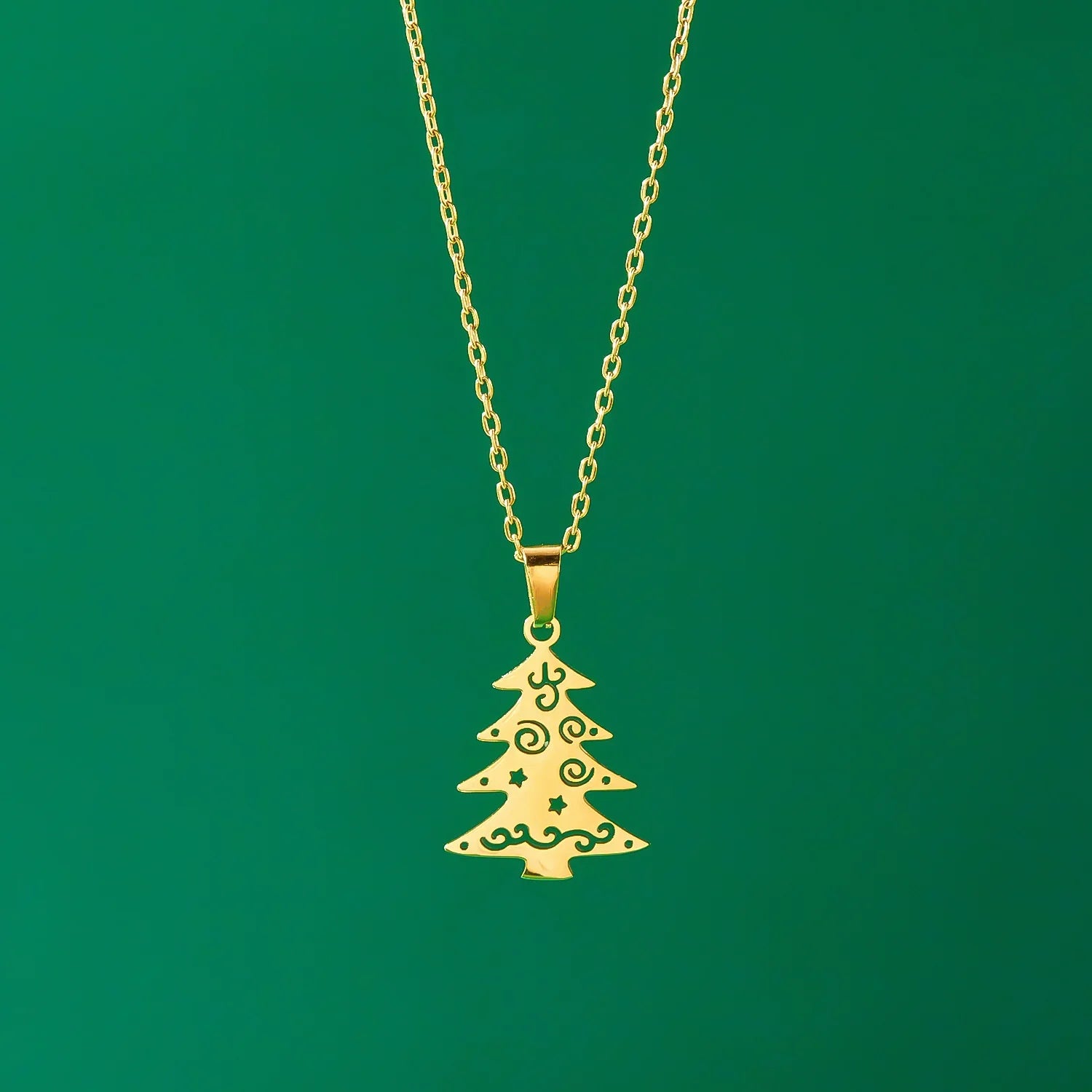 Collar con Colgante Invernal abeto oro