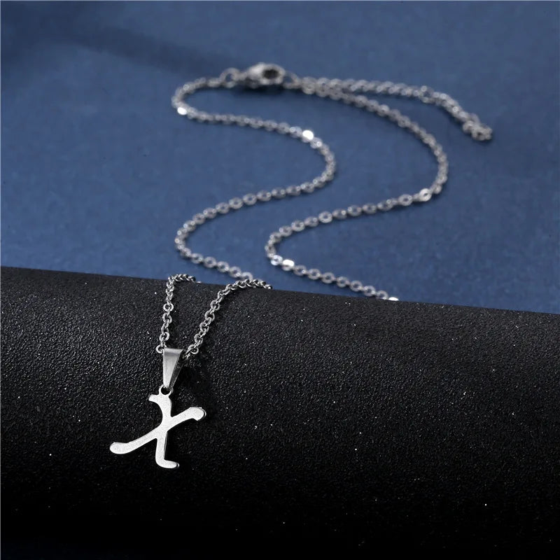 Collier avec pendentif initiale argenté - lettre