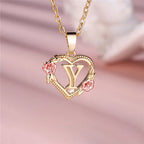 Collier avec pendentif initiale coeur et fleurs - lettre