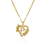 Collier avec pendentif initiale et coeur - lettre