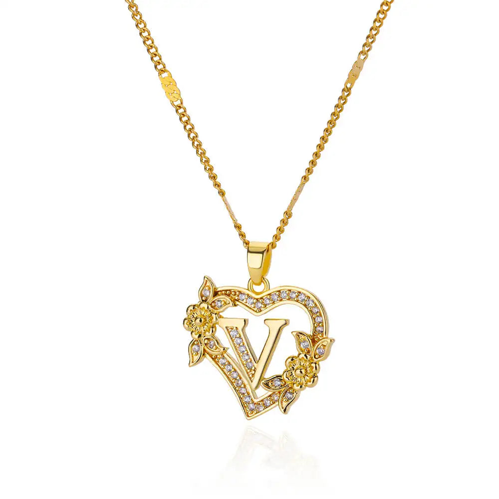 Collier avec pendentif initiale et coeur - lettre