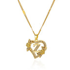 Collier avec pendentif initiale et coeur - lettre