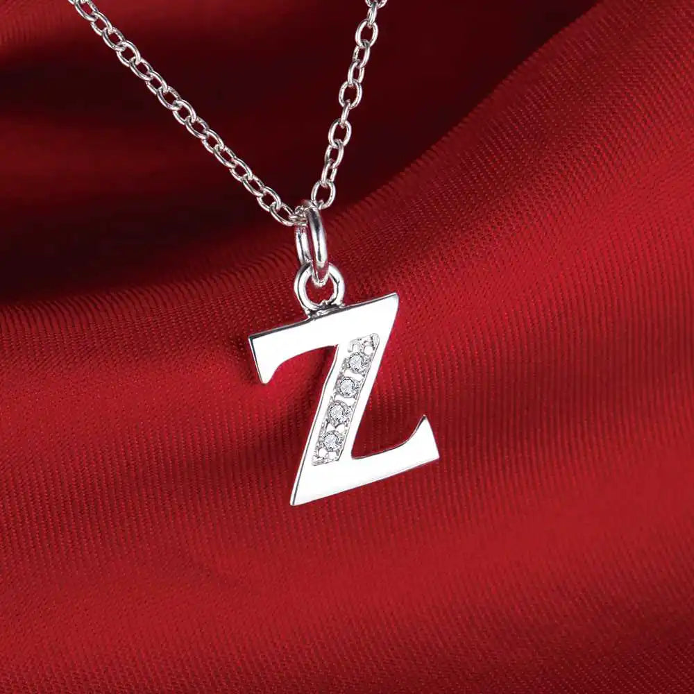 Collier avec pendentif initiale et strass - lettre