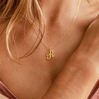 Collier avec pendentif initiale pour femme - lettre