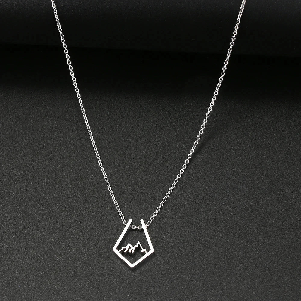 Collar con Colgante Montaña plata