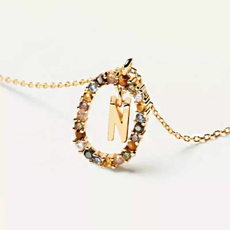 Collier avec pendentif ovale initiale - lettre
