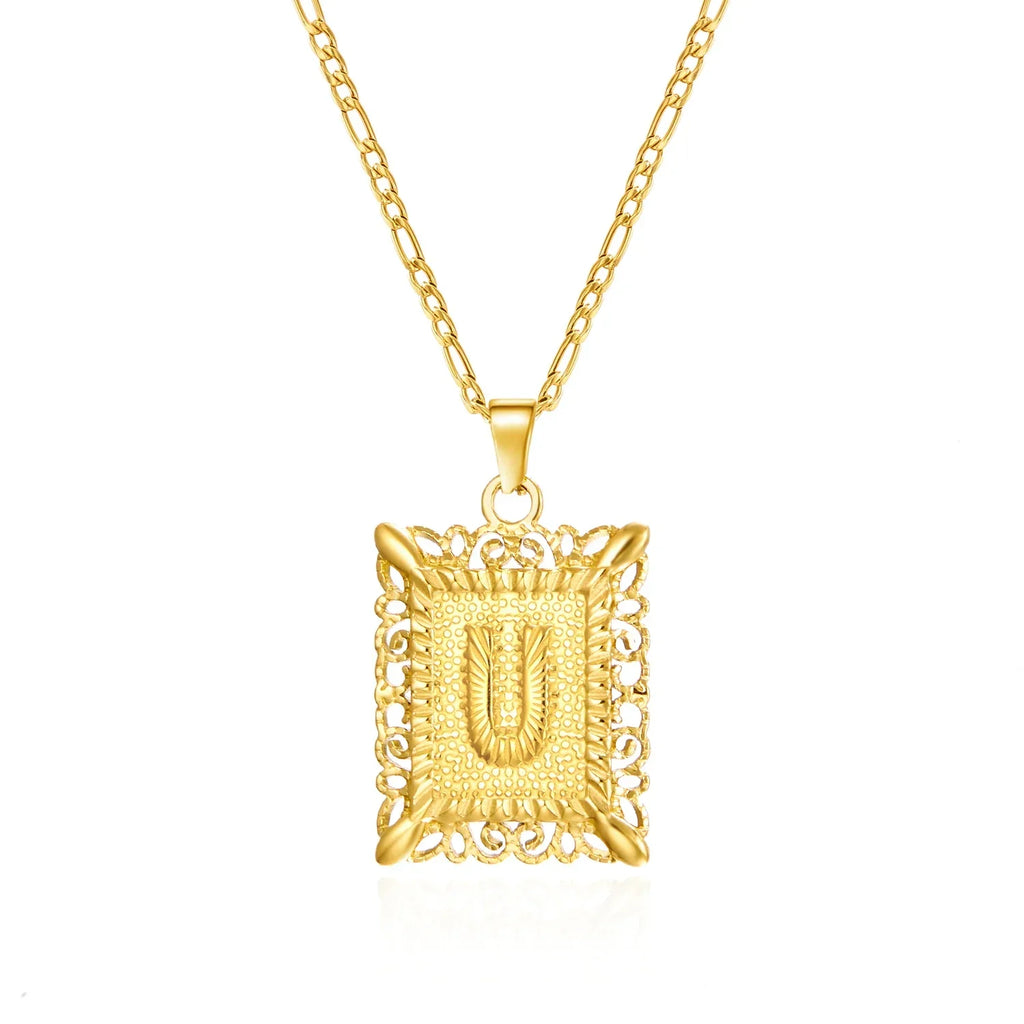 Collier avec pendentif rectangulaire initiale - lettre