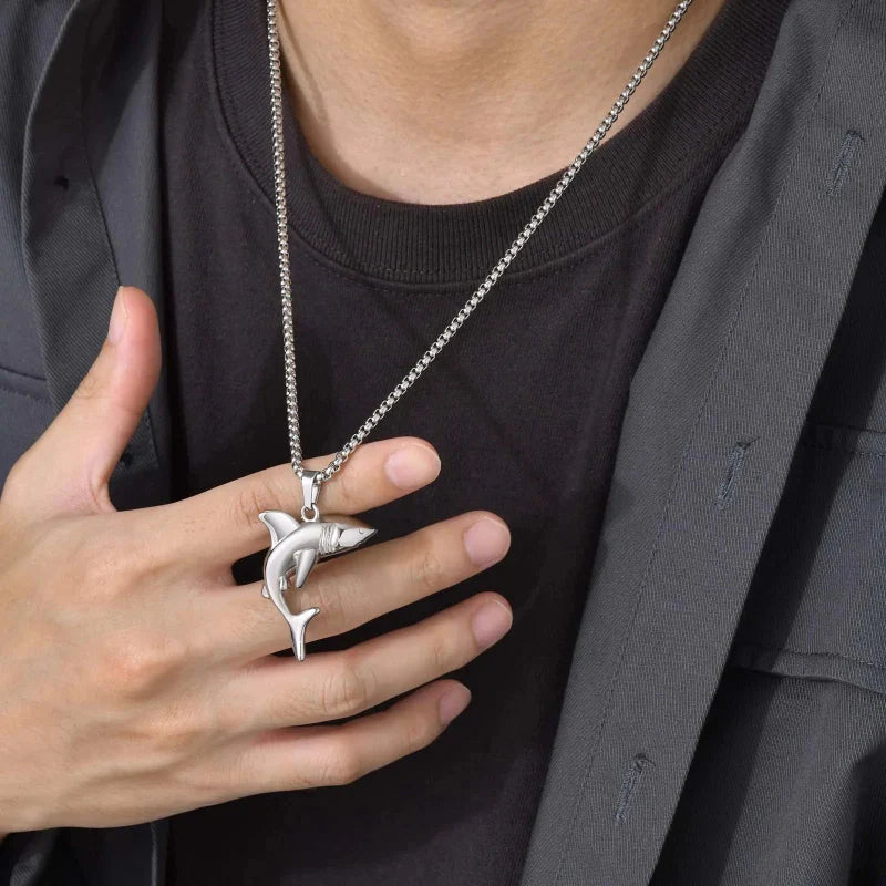 Collar con Colgante de Tiburón para Hombre plateado