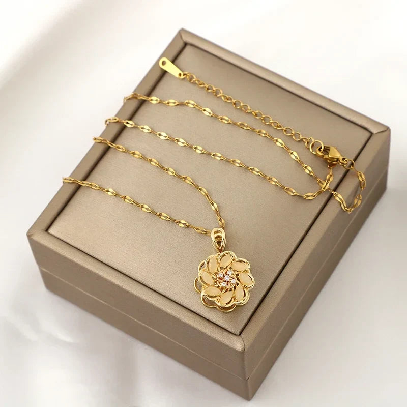 Collar con Colgante Giratorio Flor Anti-Estrés