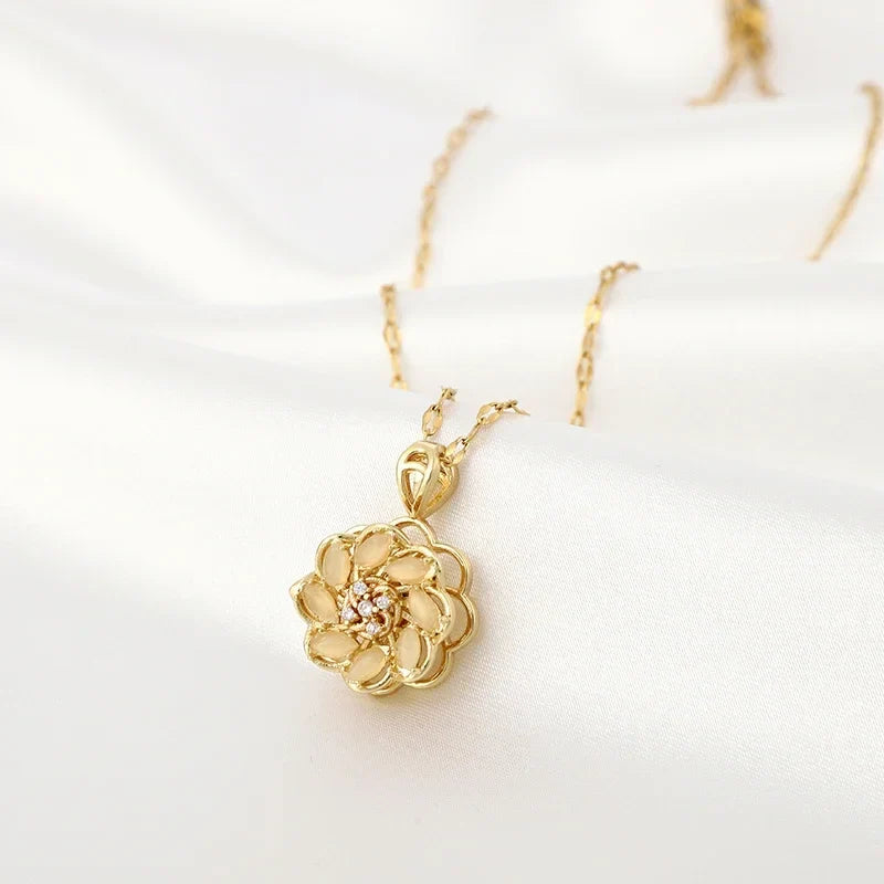 Collar con Colgante Giratorio Flor Anti-Estrés
