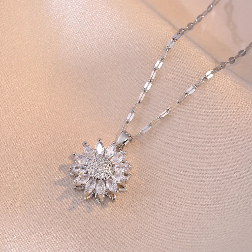 Collar con Colgante Giratorio Flor de Circonita contra la Ansiedad plata