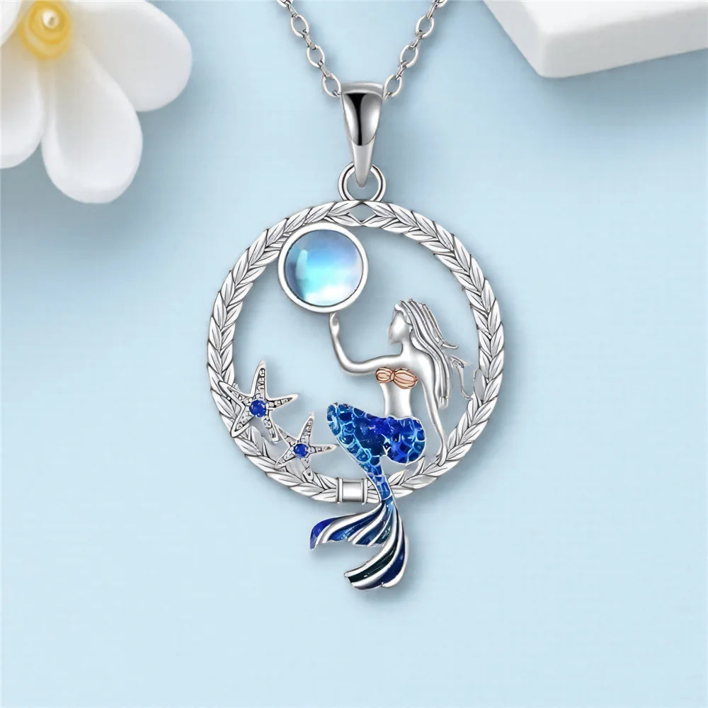 Collar con Colgante de Sirena con Circonita y Piedra de Luna