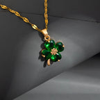 Collar con Colgante de Trébol de 4 Hojas Color oro y verde