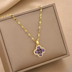 Collar con Colgante de Trébol de 4 Hojas en Circonio Violeta