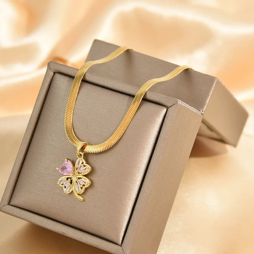 Collar con Colgante de Trébol de 4 hojas Amuleto de la Suerte y Circonio