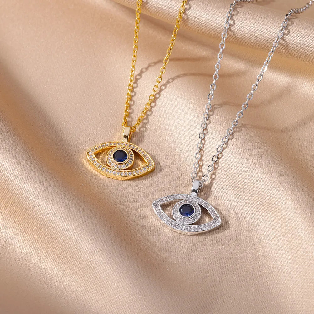 Collar con colgante de circonio Ojo Turco azul en plata