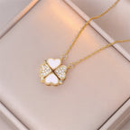 Collar con Colgantes de Corazones en Trébol de 4 Hojas oro