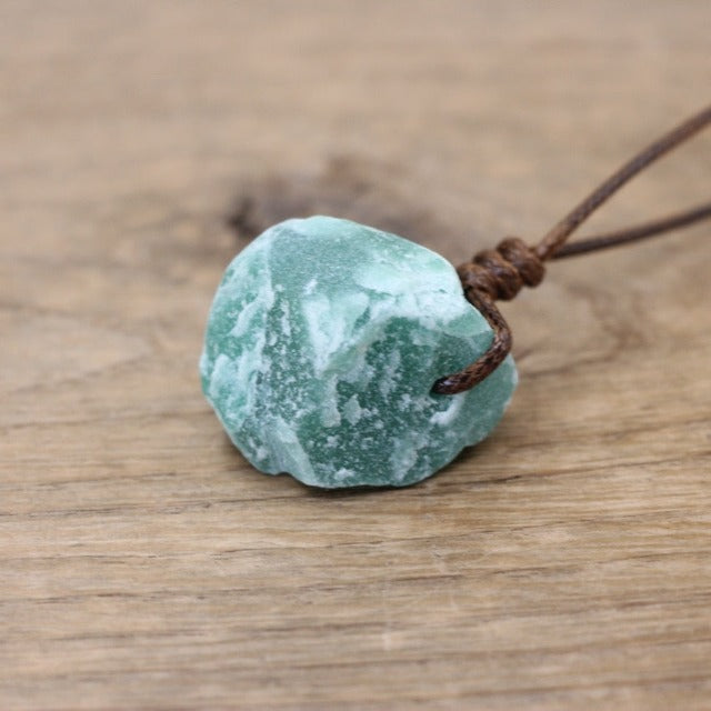 Collar de Sanación Reiki en Piedra Natural
