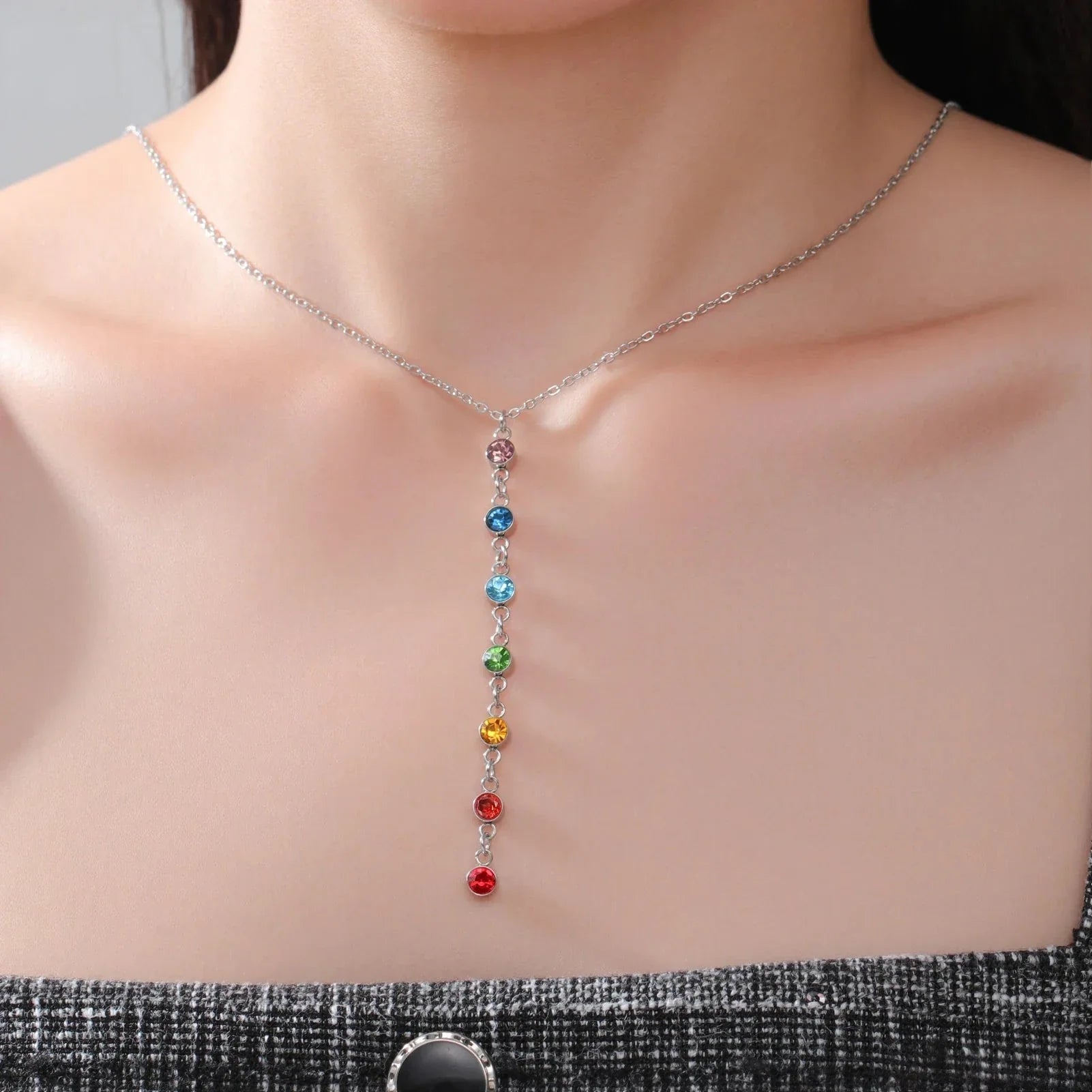Collar de Protección con Colgante Largo de Piedras 7 Chakras plata