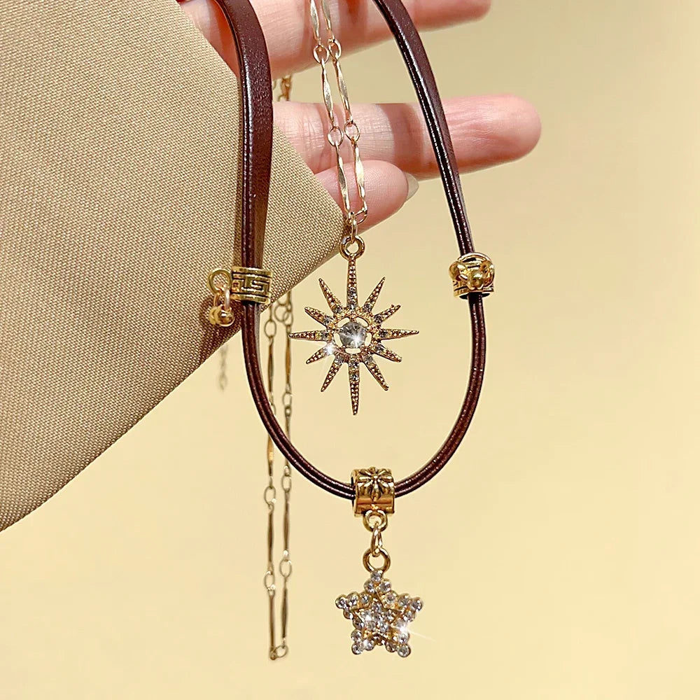 Collar Doble Colgante Sol