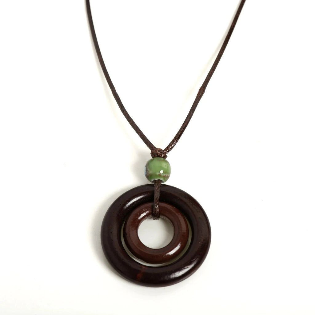 Collar de Cuerda con Colgante Redondo para Mujer