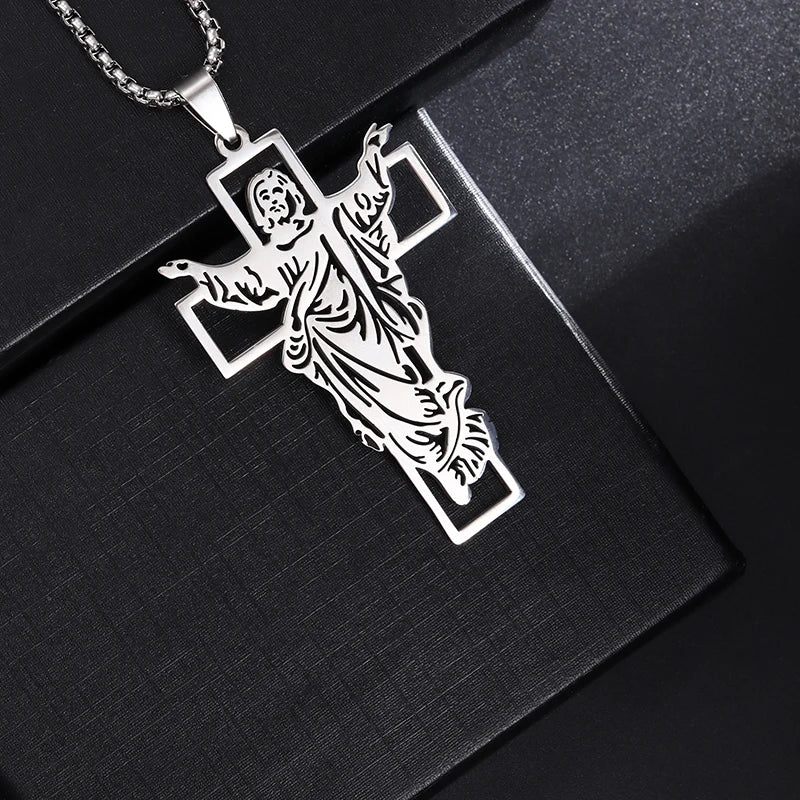 Collar y Colgante Cruz de San Benito Jesús estilo E