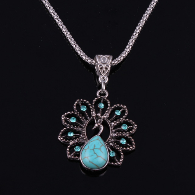 Collar Étnico de Plata y Turquesa