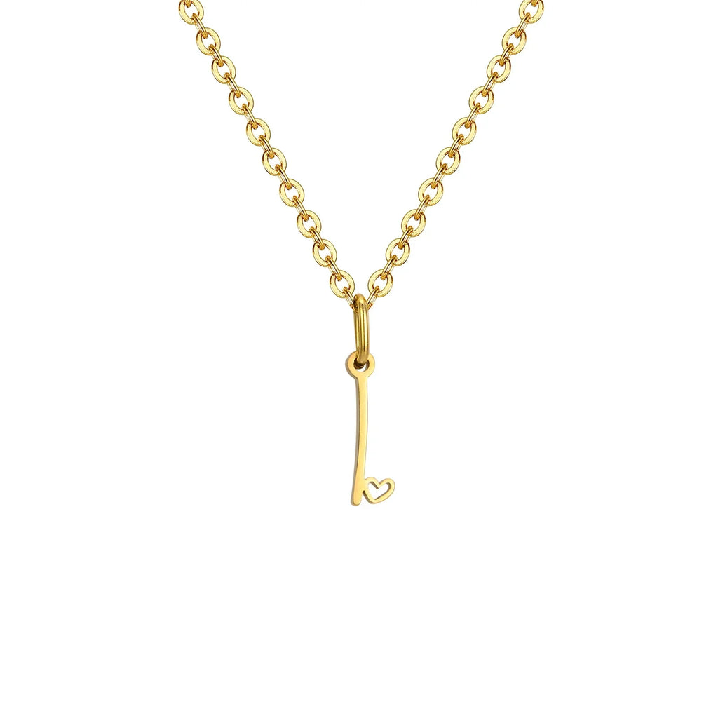 Collier femme avec pendentif initiale lettre et coeur
