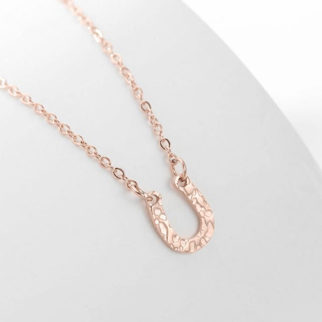 Collar Herradura Colgante Amuleto de la Suerte Pezuña oro rosa