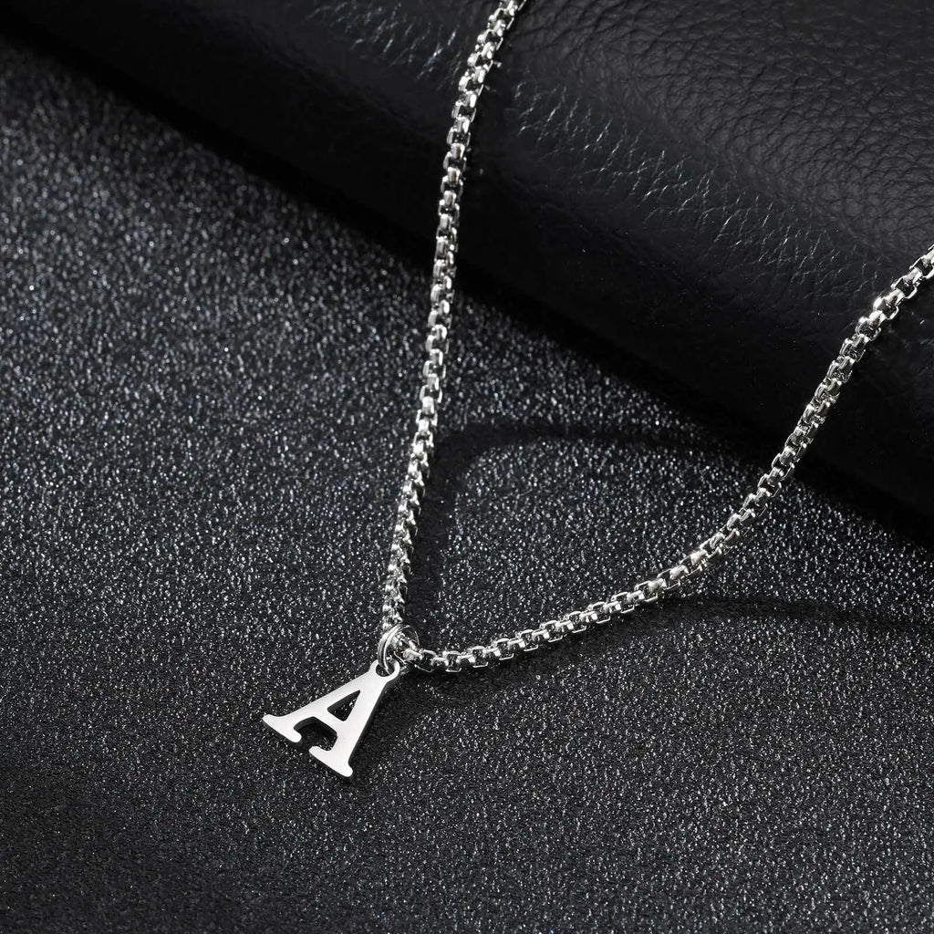 Collier homme avec pendentif initiale - lettre
